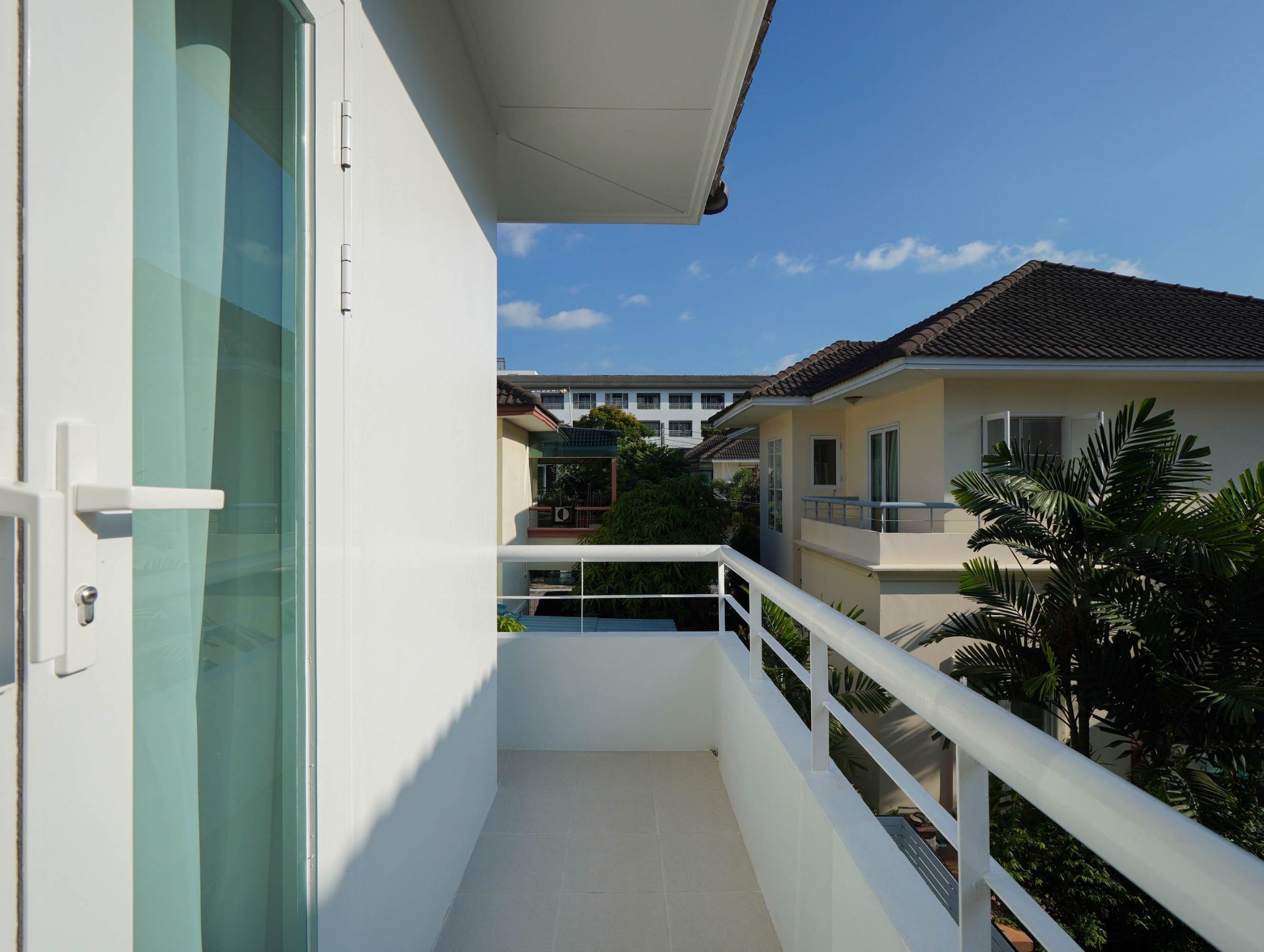 3 Bedroom 3 Bathroom in Baan Suan Lalana photo 39
