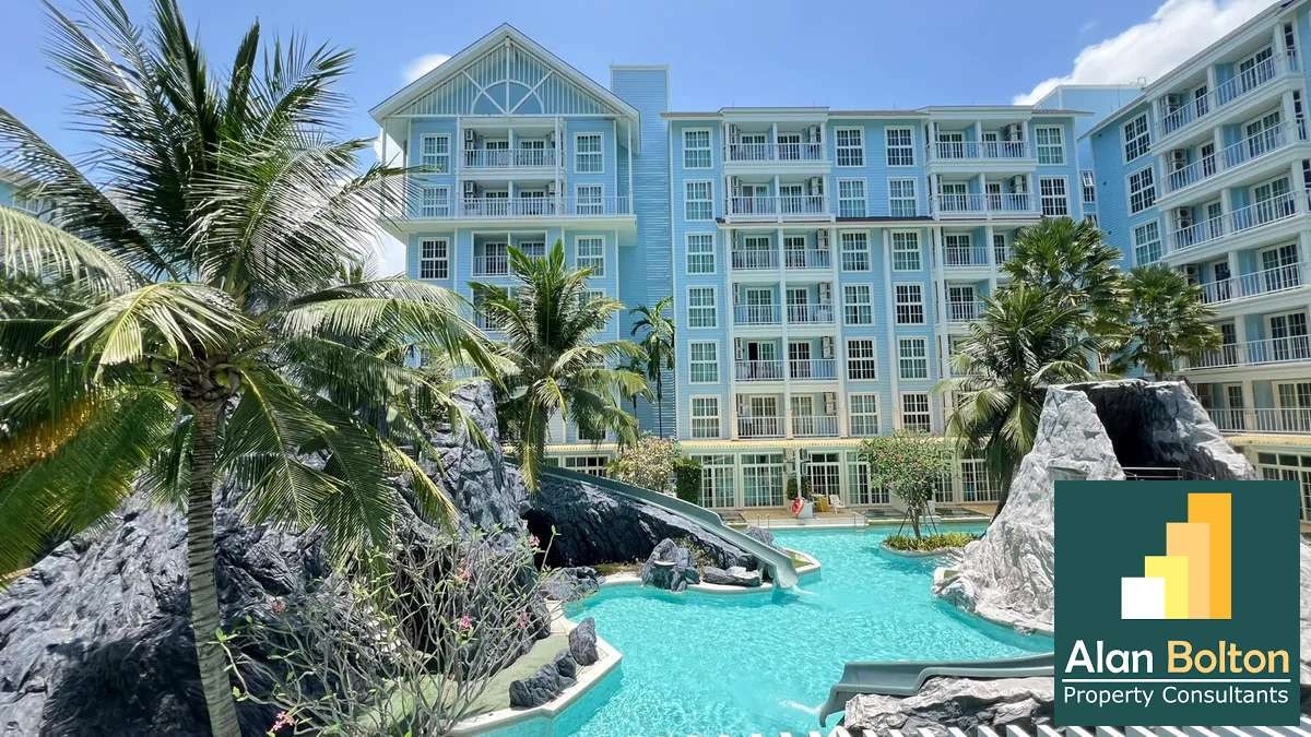 Beachfront One Bedroom Condo For Sale In najomtien