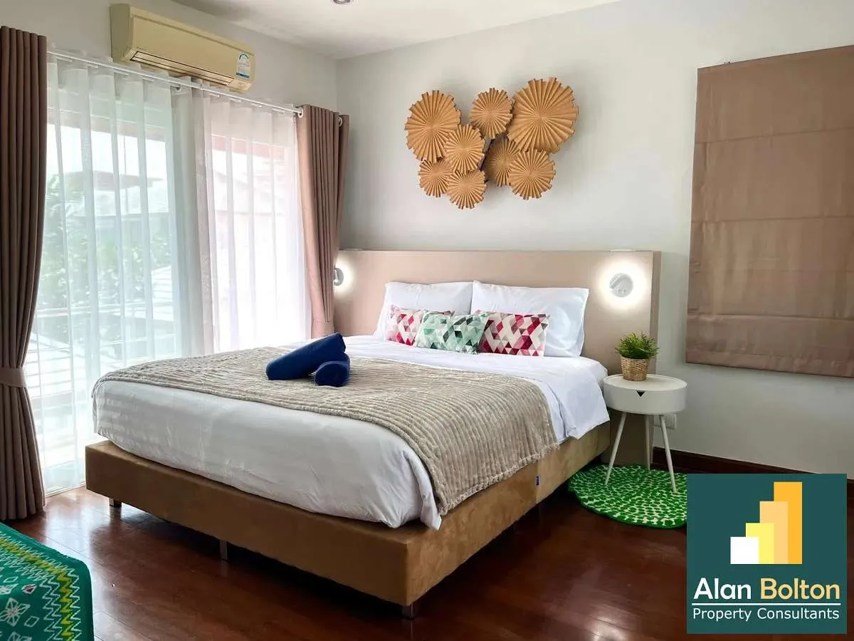 3 Bedrooms 3 Bathroom in Seabreeze Pool Villa photo 2