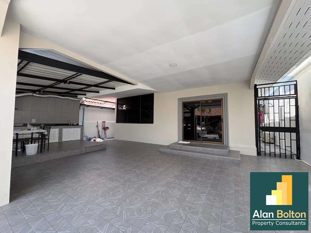 3 Bedrooms 2 Bathroom in North Pattaya photo 9