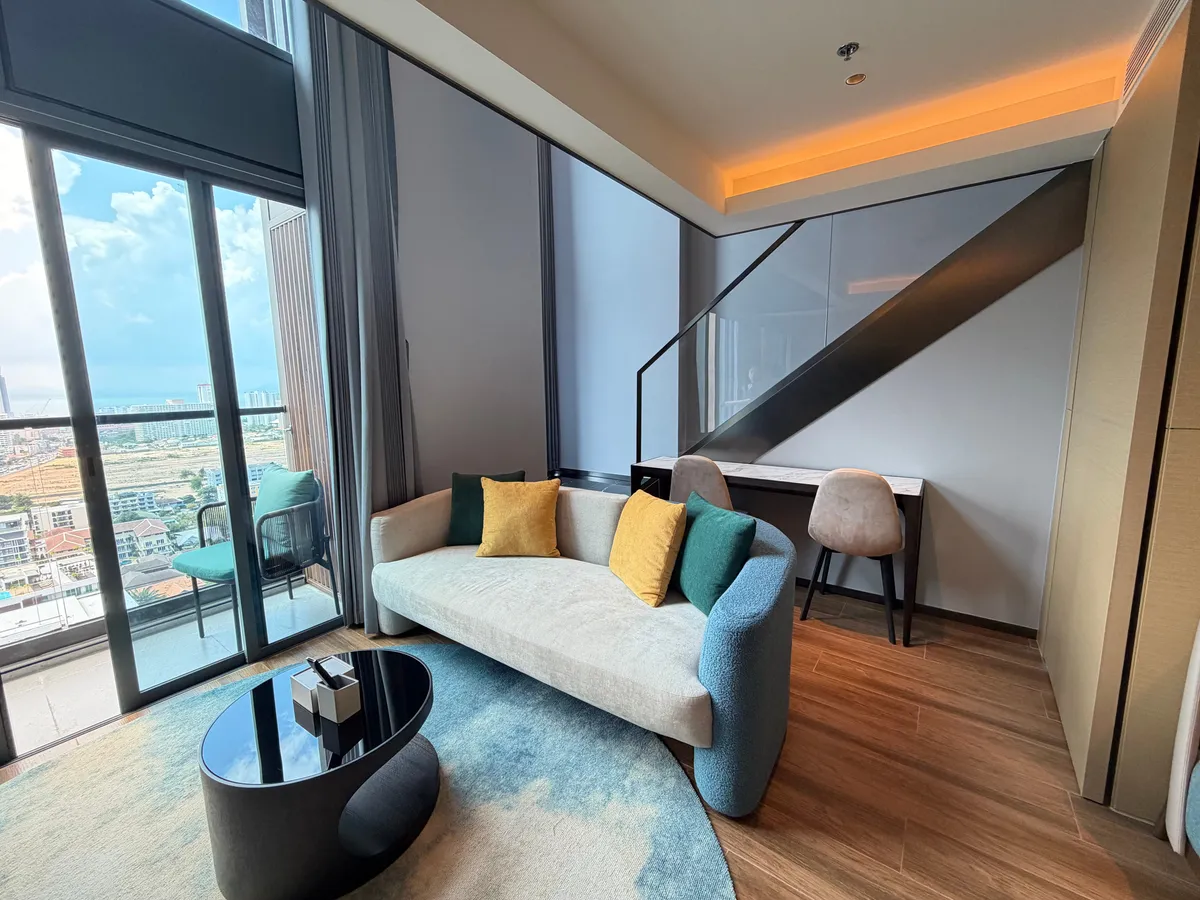 Stylish Modern Duplex Condo Available for Rent In Prahtamnak photo 16