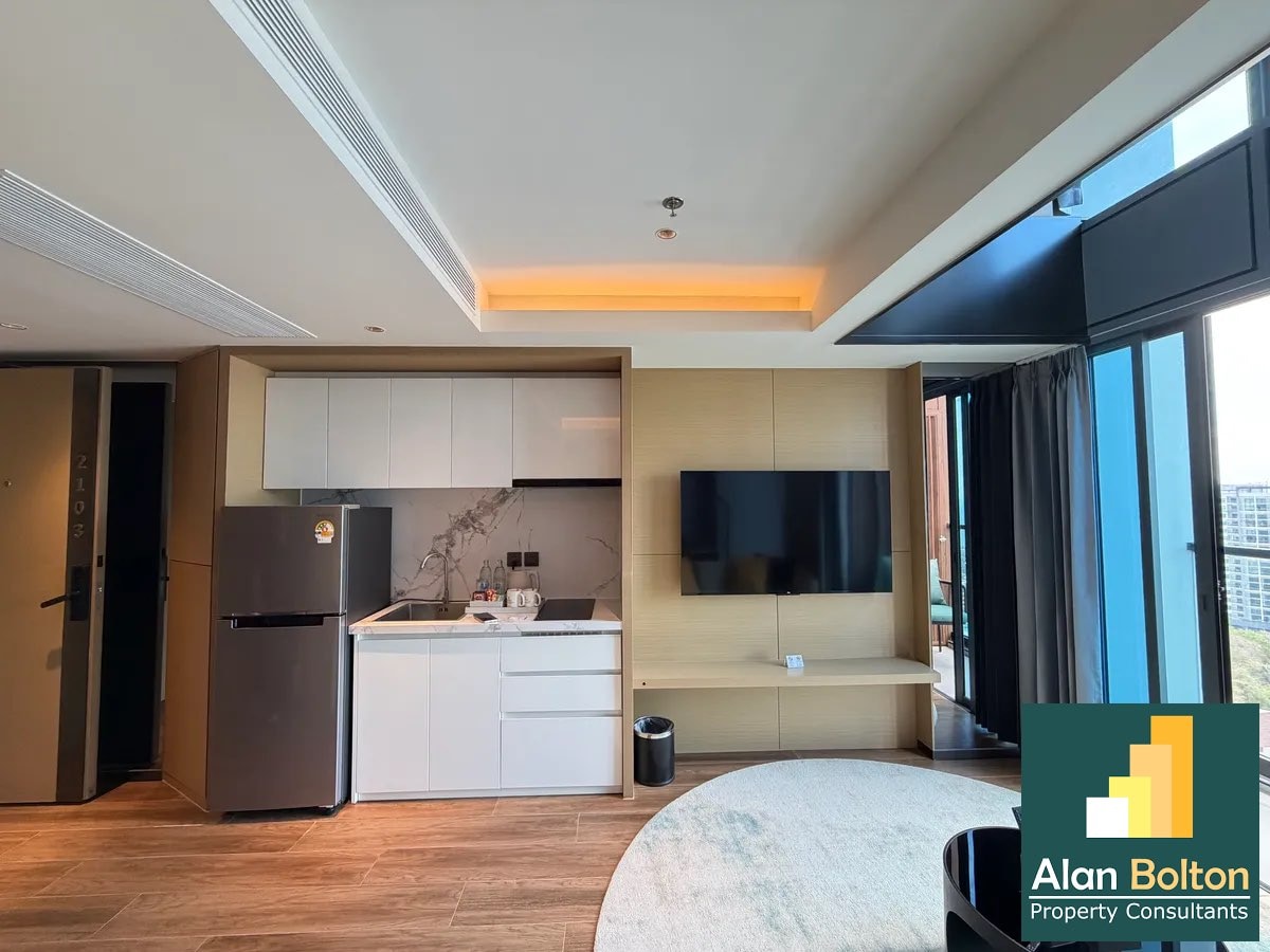 Stylish Modern Duplex Condo Available for Rent In Prahtamnak photo 4