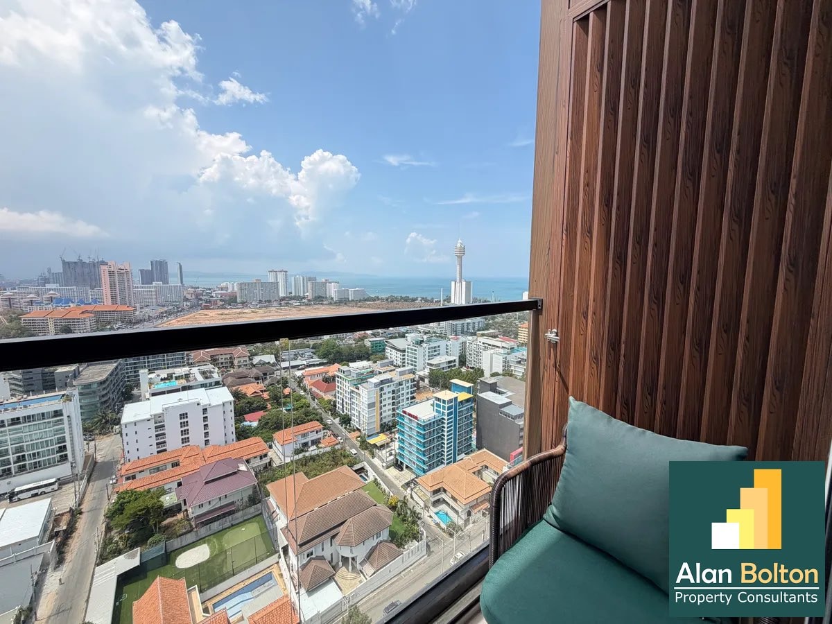 Stylish Modern Duplex Condo Available for Rent In Prahtamnak photo 7