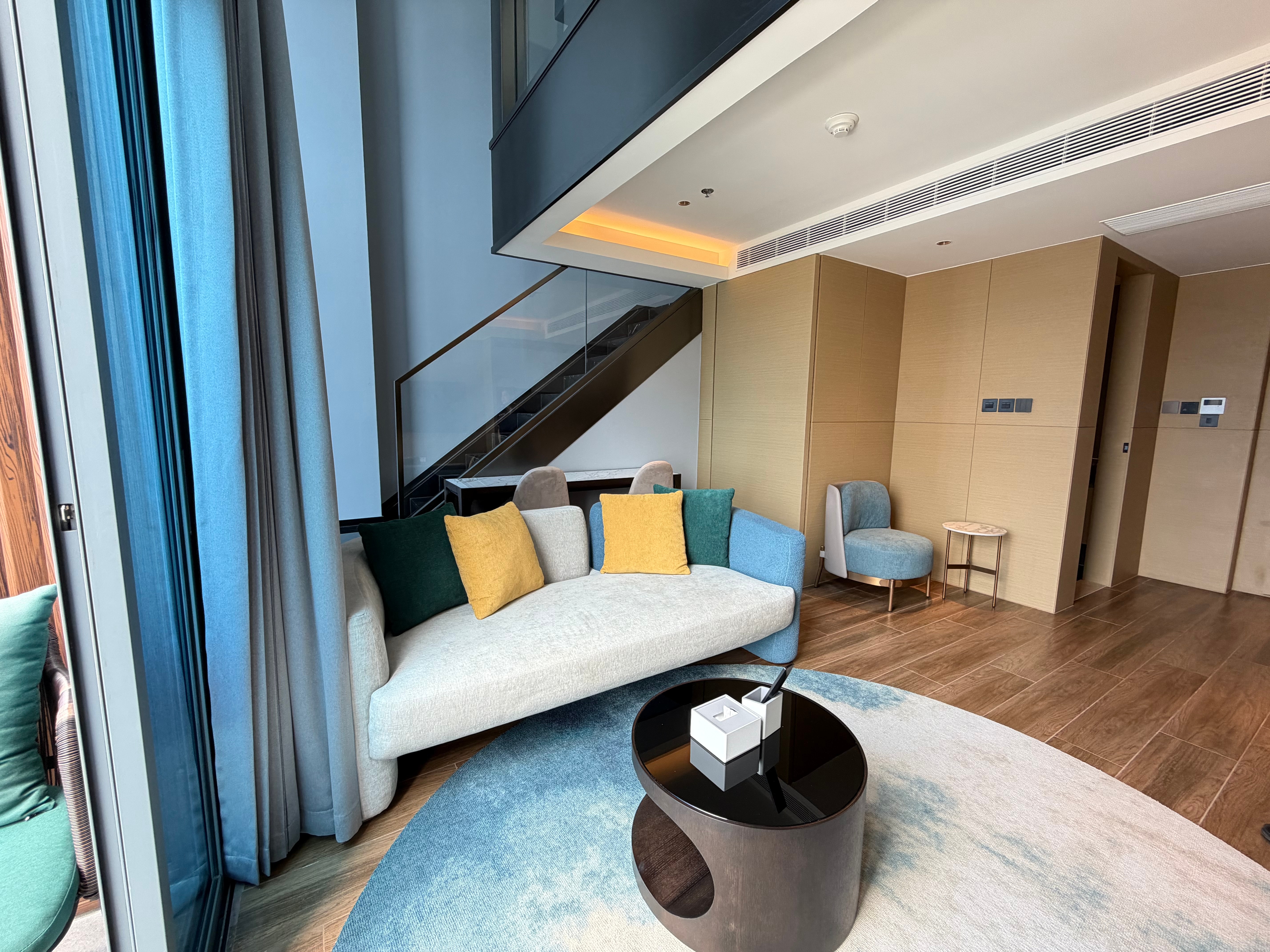 Stylish Modern Duplex Condo Available for Rent In Prahtamnak photo 28