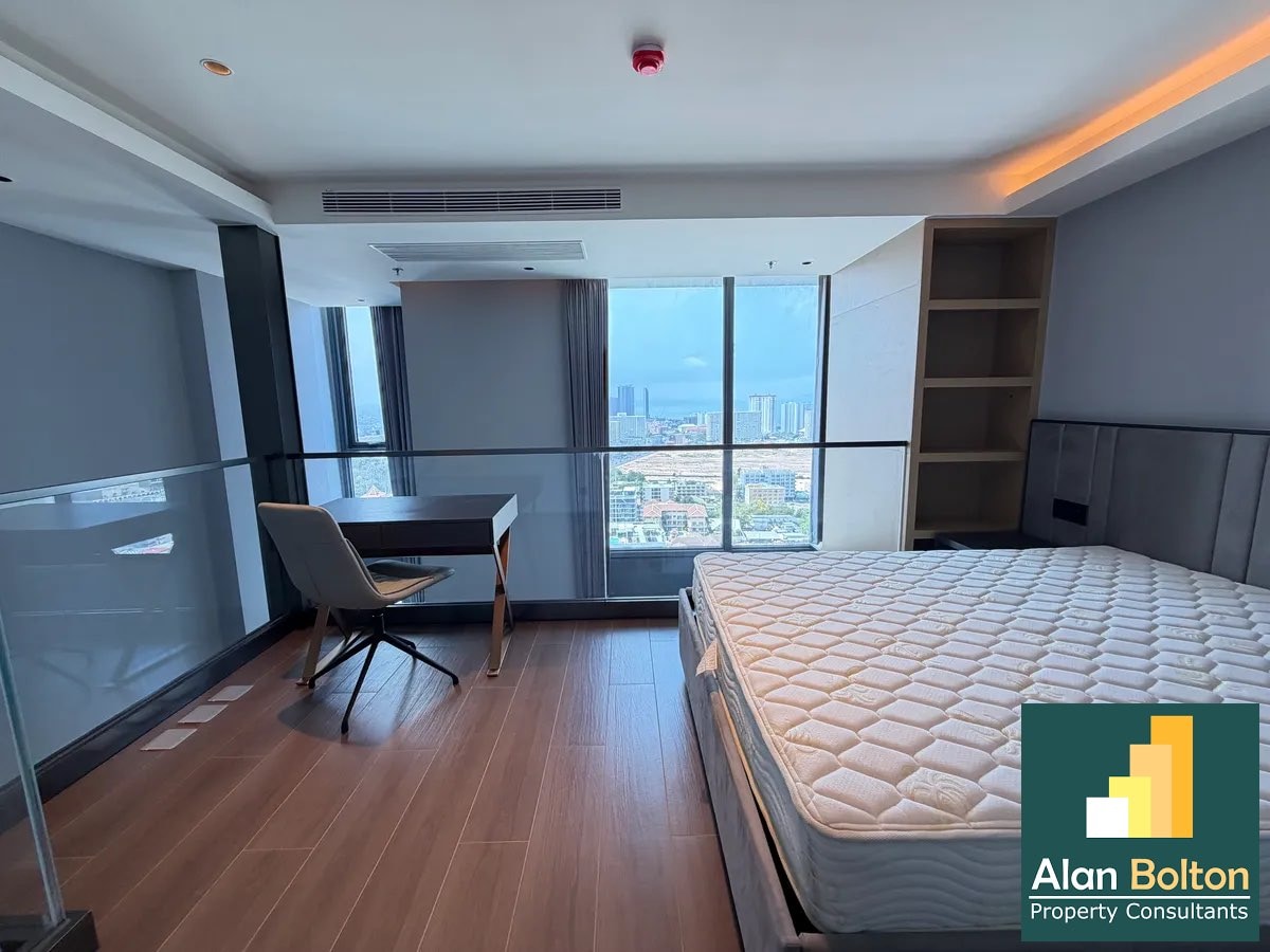 Upgrade Your Living – Modern Duplex Condo Available Now photo 4