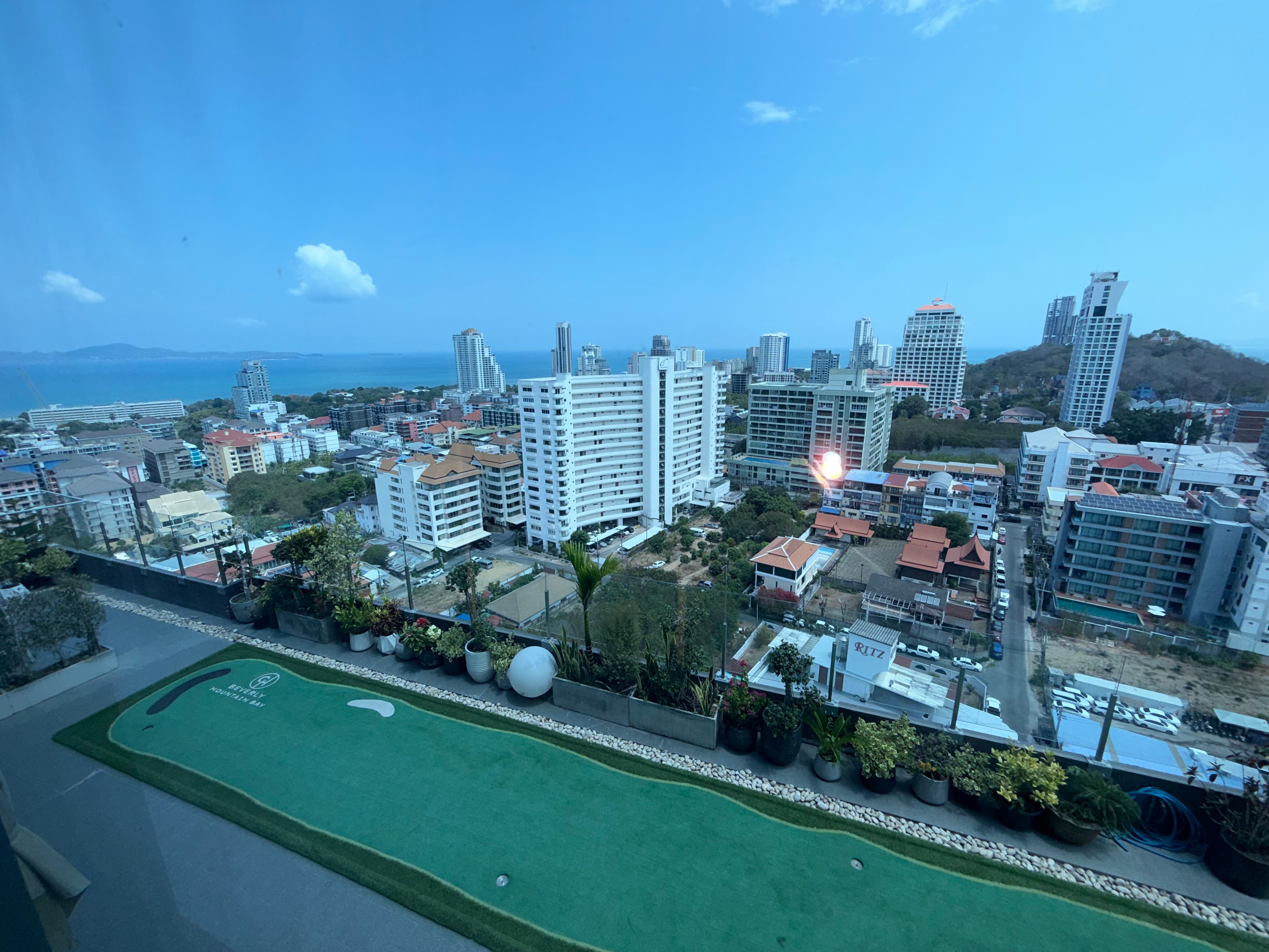 Upgrade Your Living – Modern Duplex Condo Available Now photo 15