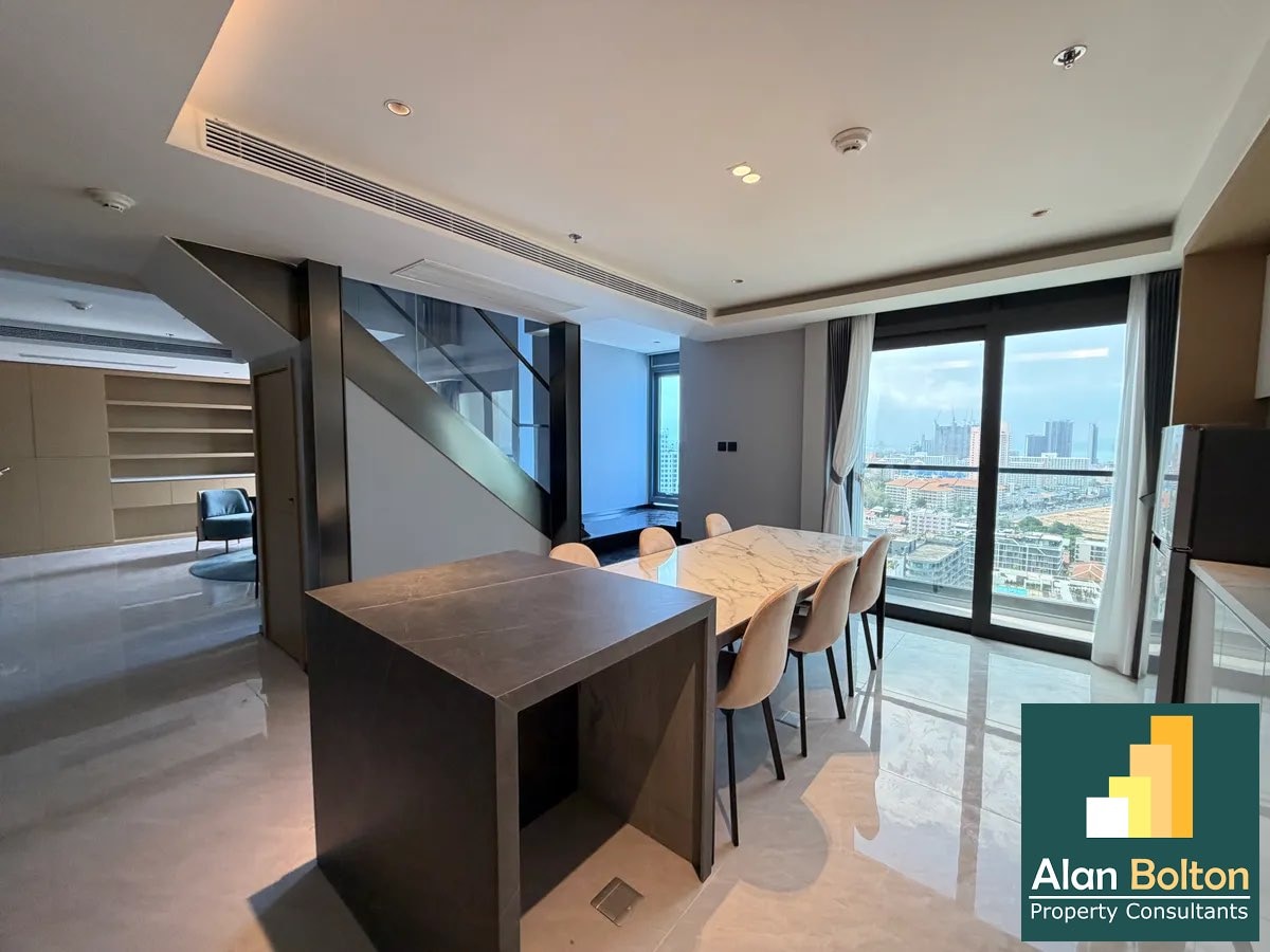 Luxury Modern Duplex Condo Ready For Rent photo 11
