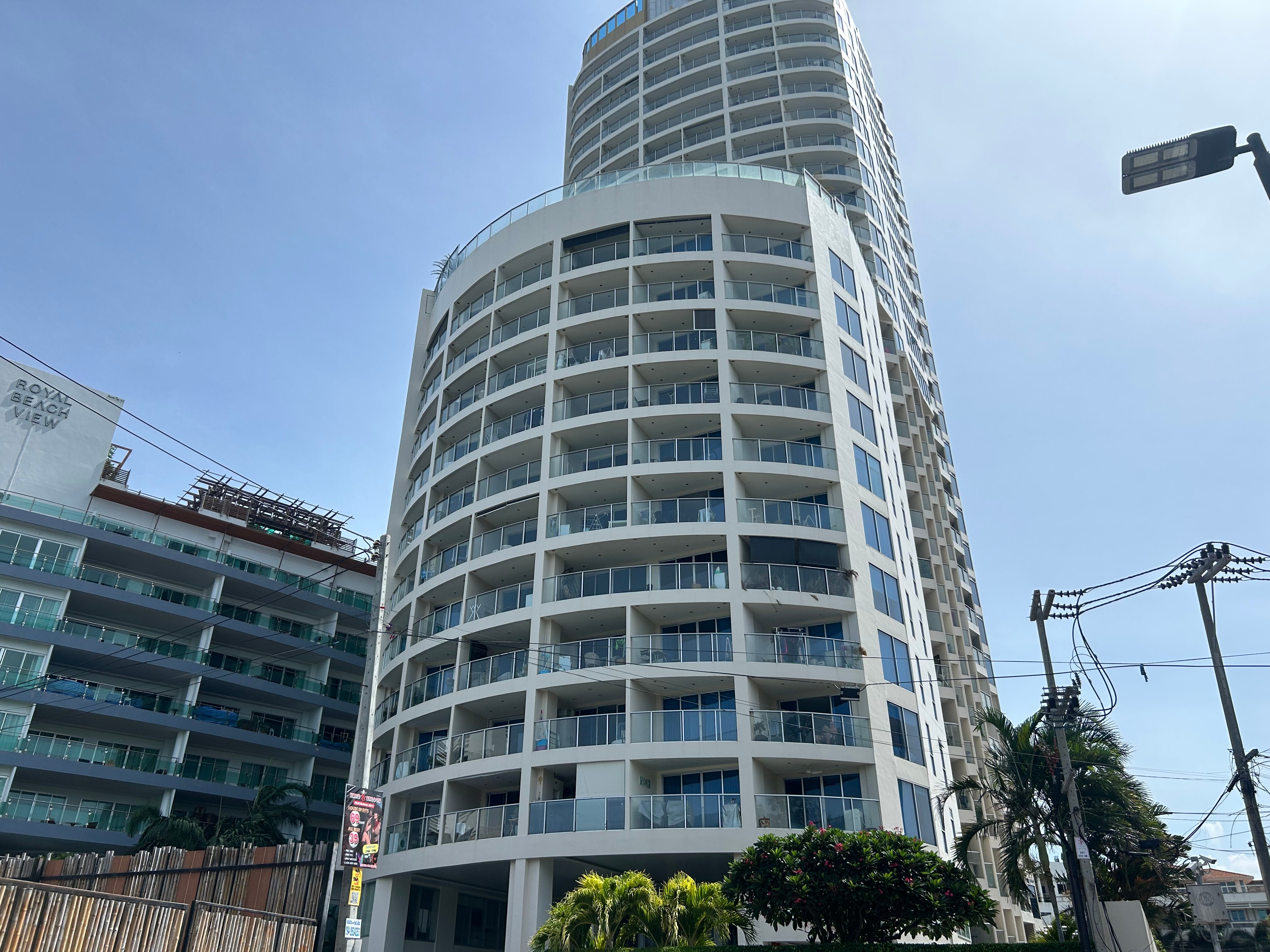 Studio Condo For Rent In Prahtamnak photo 9