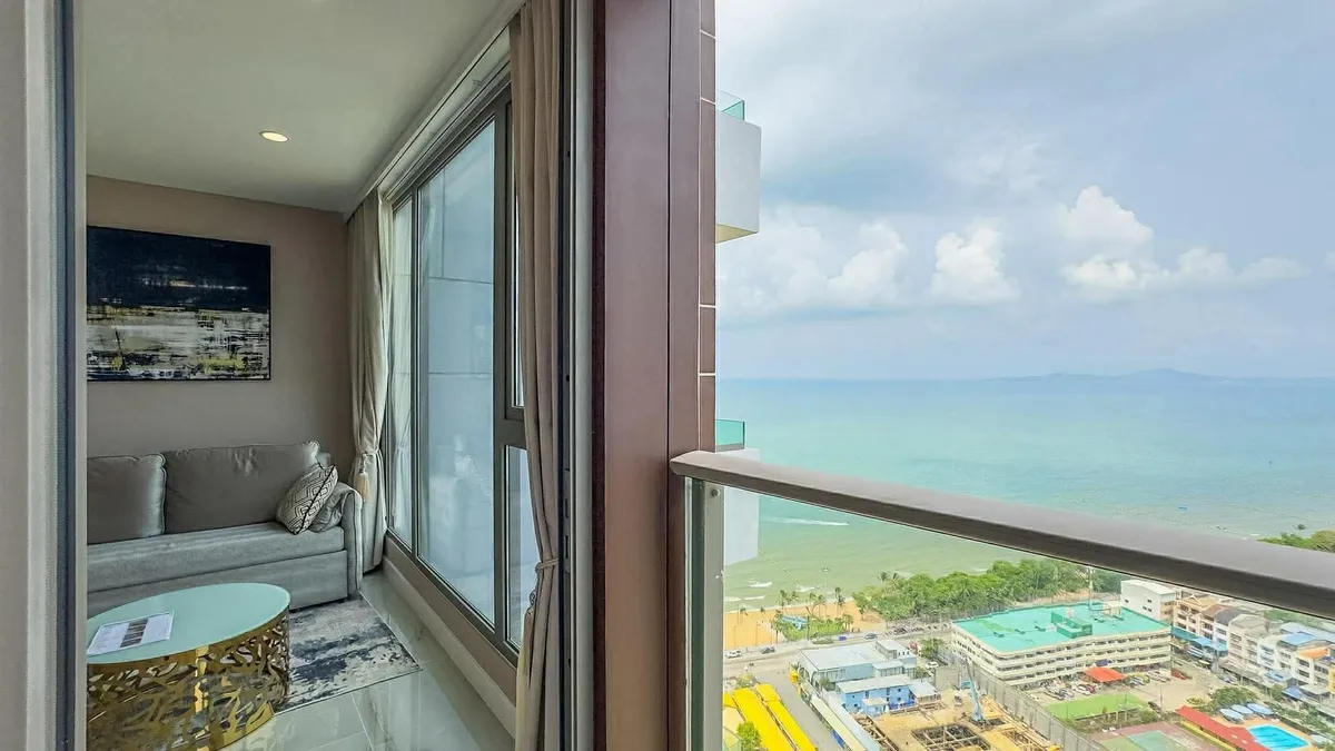 Private pool one bedroom Condo For Sale in Jomtien photo 21
