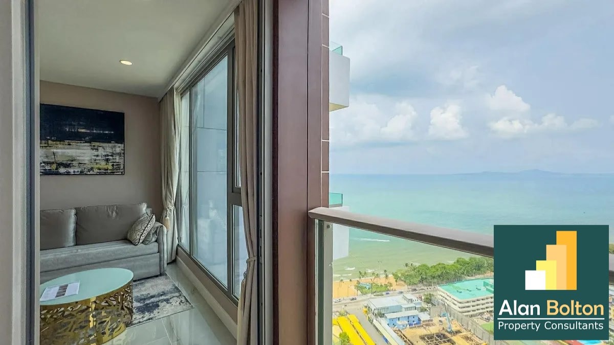 Private pool one bedroom Condo For Sale in Jomtien photo 14