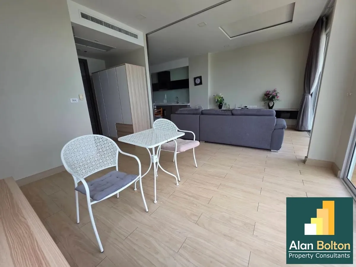 Breathtaking Sea View! 2-Bedroom Condo for Rent in Jomtien photo 9