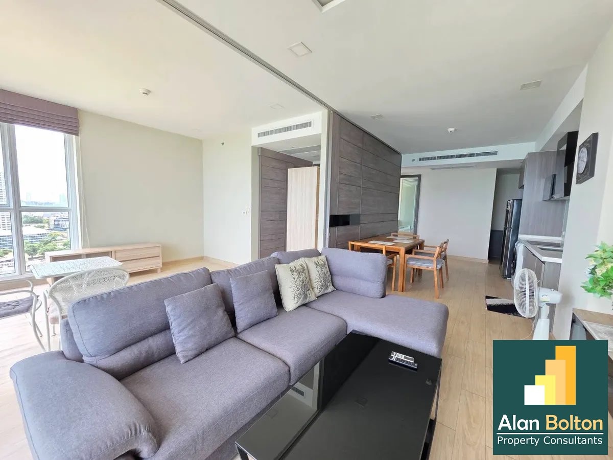 Breathtaking Sea View! 2-Bedroom Condo for Rent in Jomtien photo 11