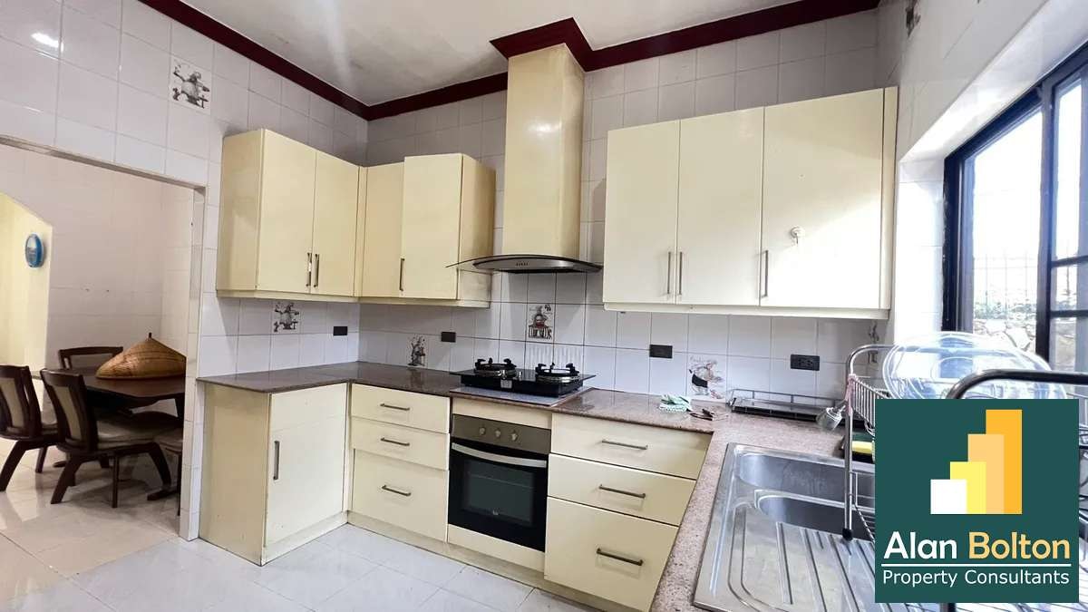 Pool villa 4 Bedrooms 4 Bathrooms in East Pattaya photo 3