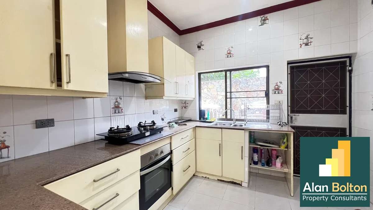 Pool villa 4 Bedrooms 4 Bathrooms in East Pattaya photo 20