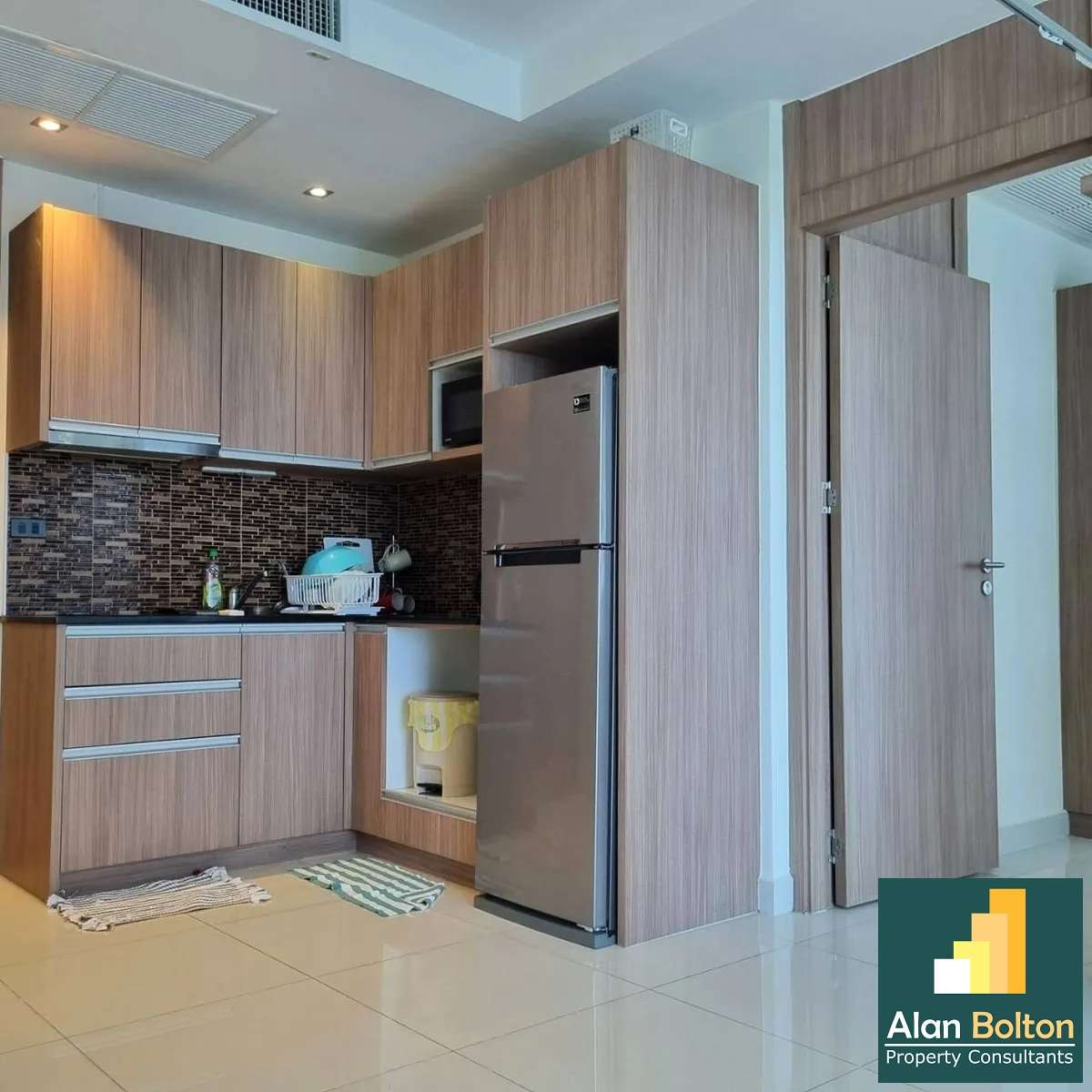 Nam Talay Condominium 1 Bedroom 1 Bathroom For Sale photo 12