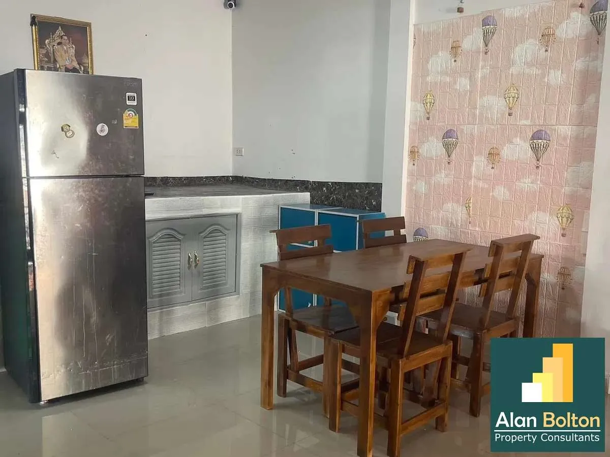 Corner house 2 Bedrooms 2 Bathrooms in East Pattaya photo 15