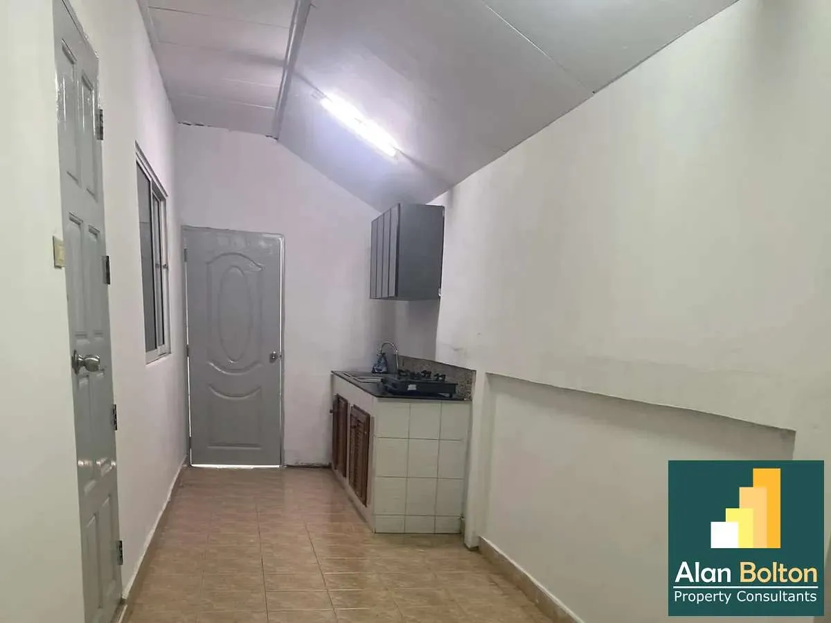 Corner house 2 Bedrooms 2 Bathrooms in East Pattaya photo 16