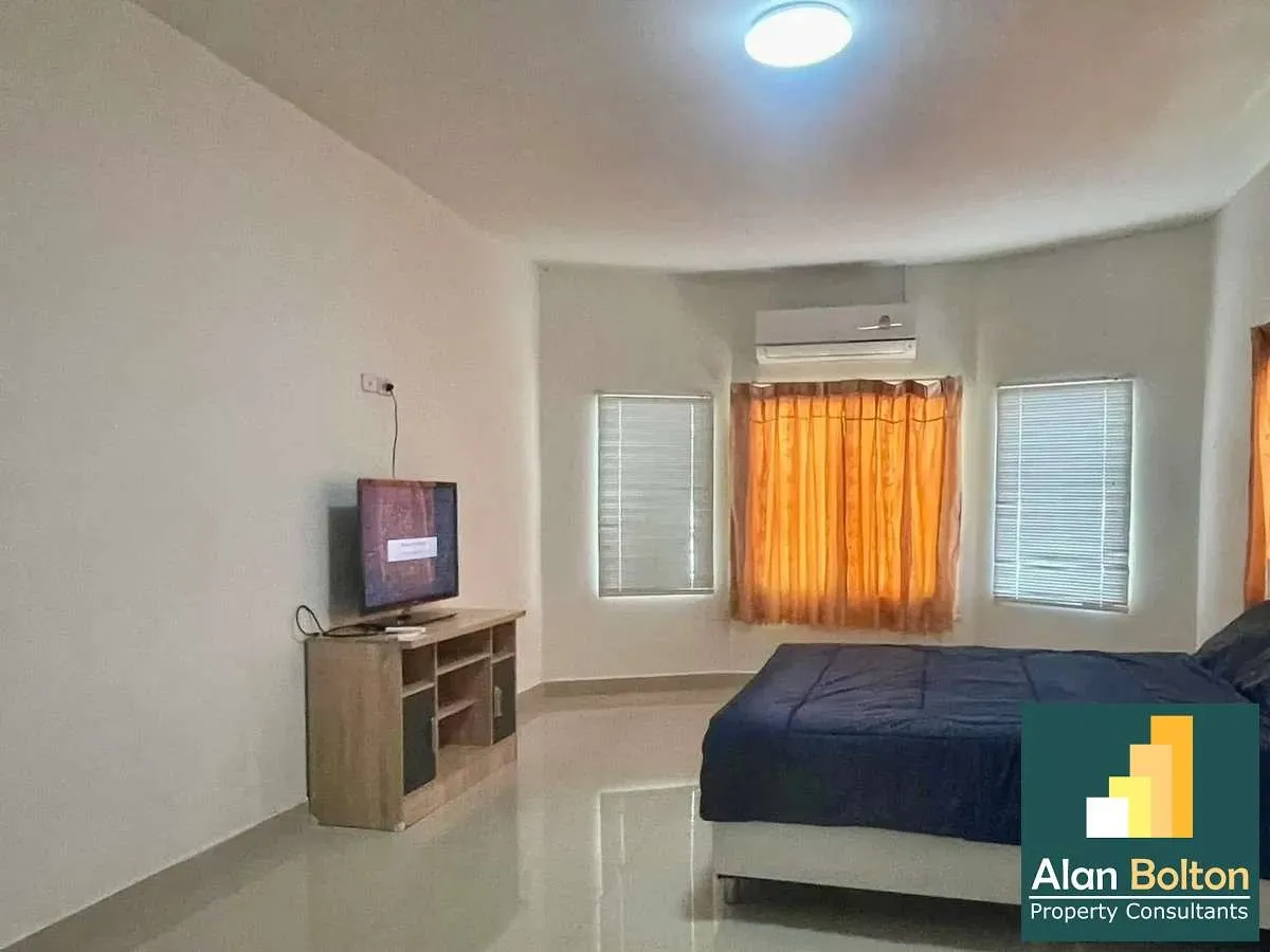 Corner house 2 Bedrooms 2 Bathrooms in East Pattaya photo 6