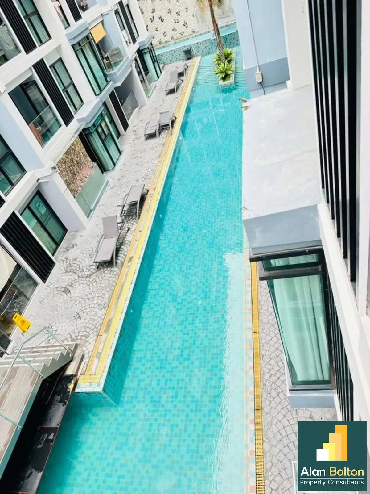 Corner room 1 Bedroom 1 Bathroom in Pratumnak photo 8