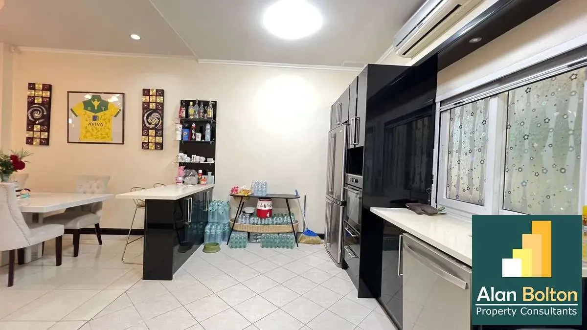 Pool villa 3 Bedrooms 4 Bathrooms in Jomtien photo 18