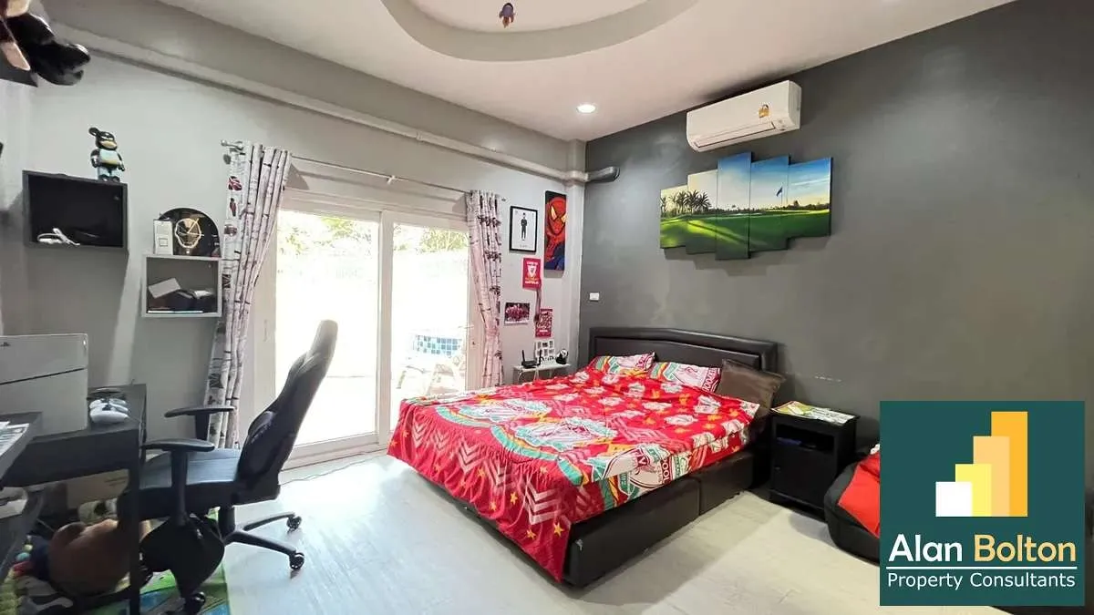 Pool villa 3 Bedrooms 4 Bathrooms in Jomtien photo 7