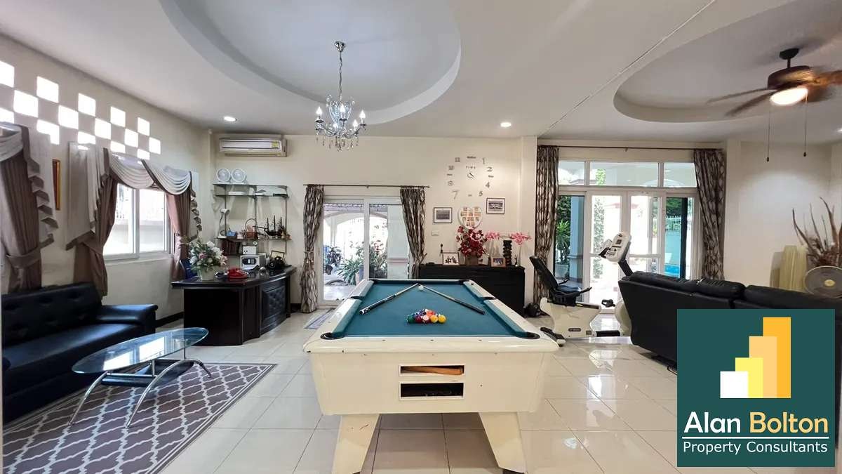 Pool villa 3 Bedrooms 4 Bathrooms in Jomtien photo 13
