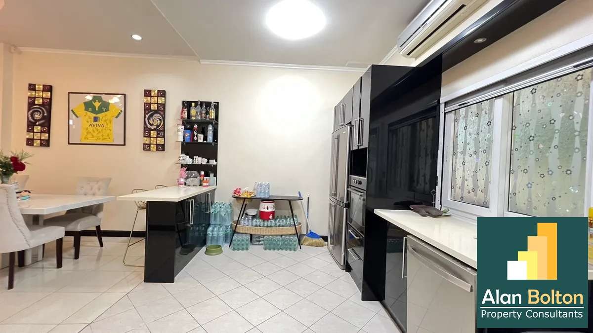 Pool villa 3 Bedrooms 4 Bathrooms in Jomtien photo 18