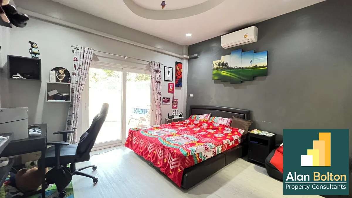 Pool villa 3 Bedrooms 4 Bathrooms in Jomtien photo 7