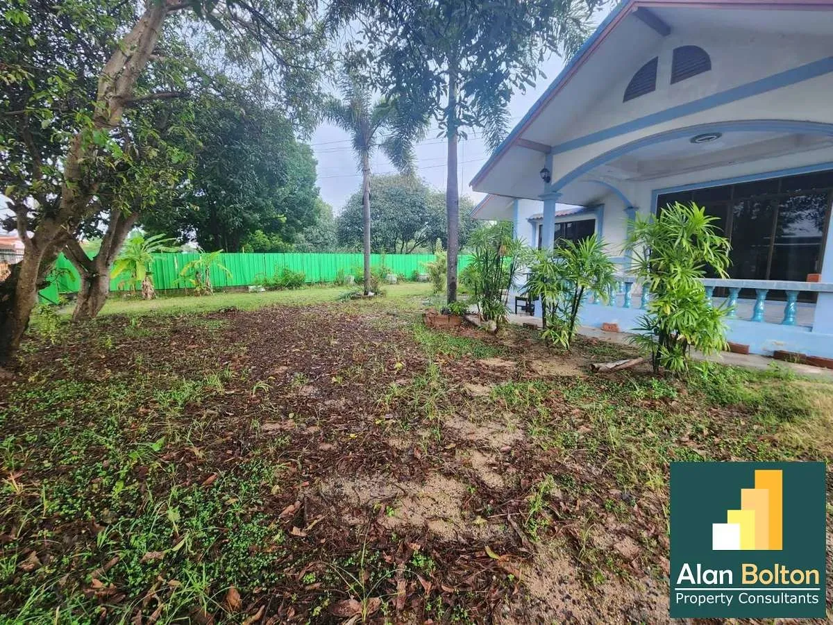 Land With a House for Sale in a Prime Location photo 7