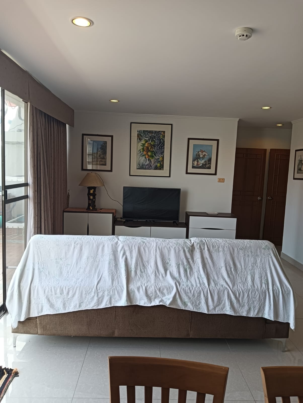 Large 2 Bed 1 Bath Condo Close To The Beach In Jomtien photo 22