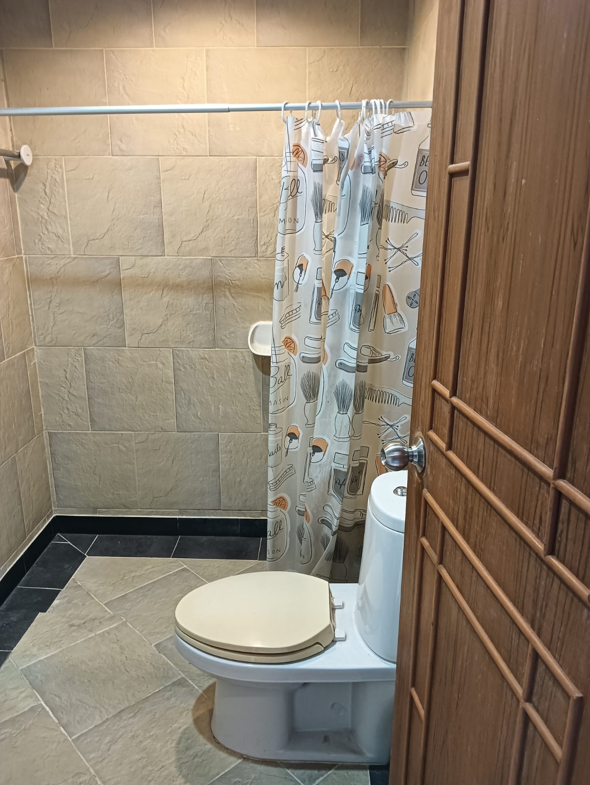 Large 2 Bed 1 Bath Condo Close To The Beach In Jomtien photo 42