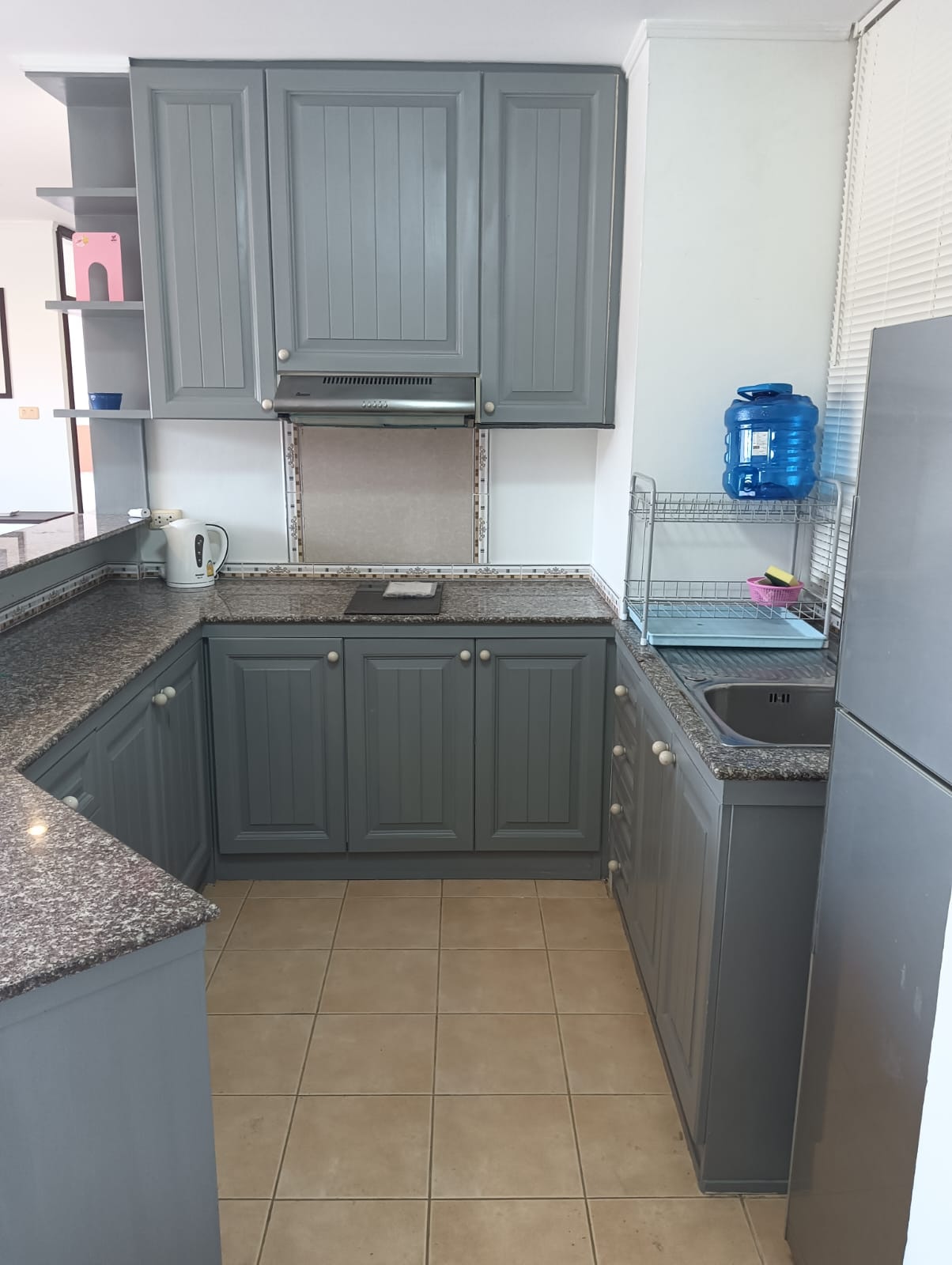 Large 2 Bed 1 Bath Condo Close To The Beach In Jomtien photo 45