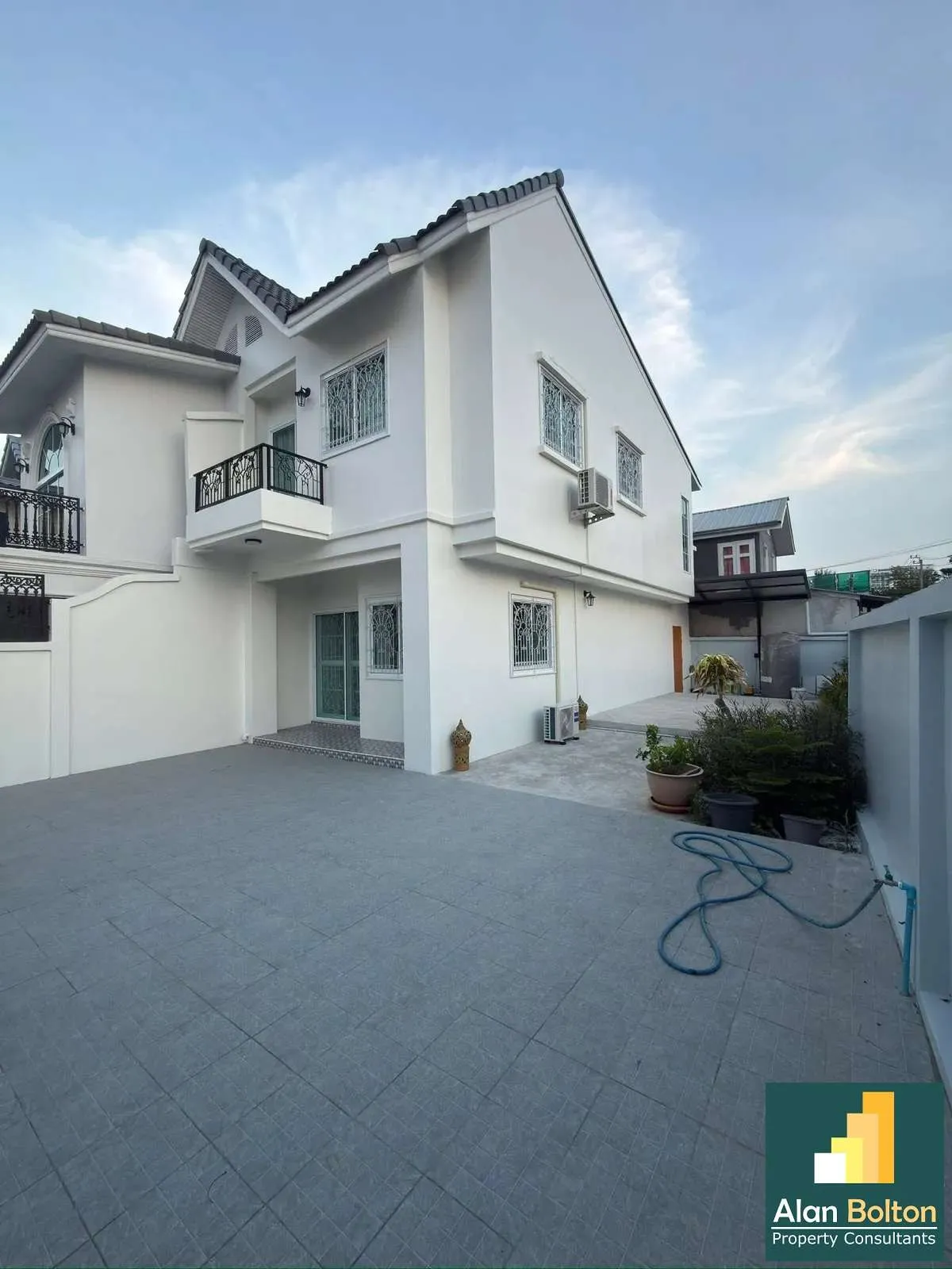 2 Bedrooms 2 Bathrooms in Naklua photo 2