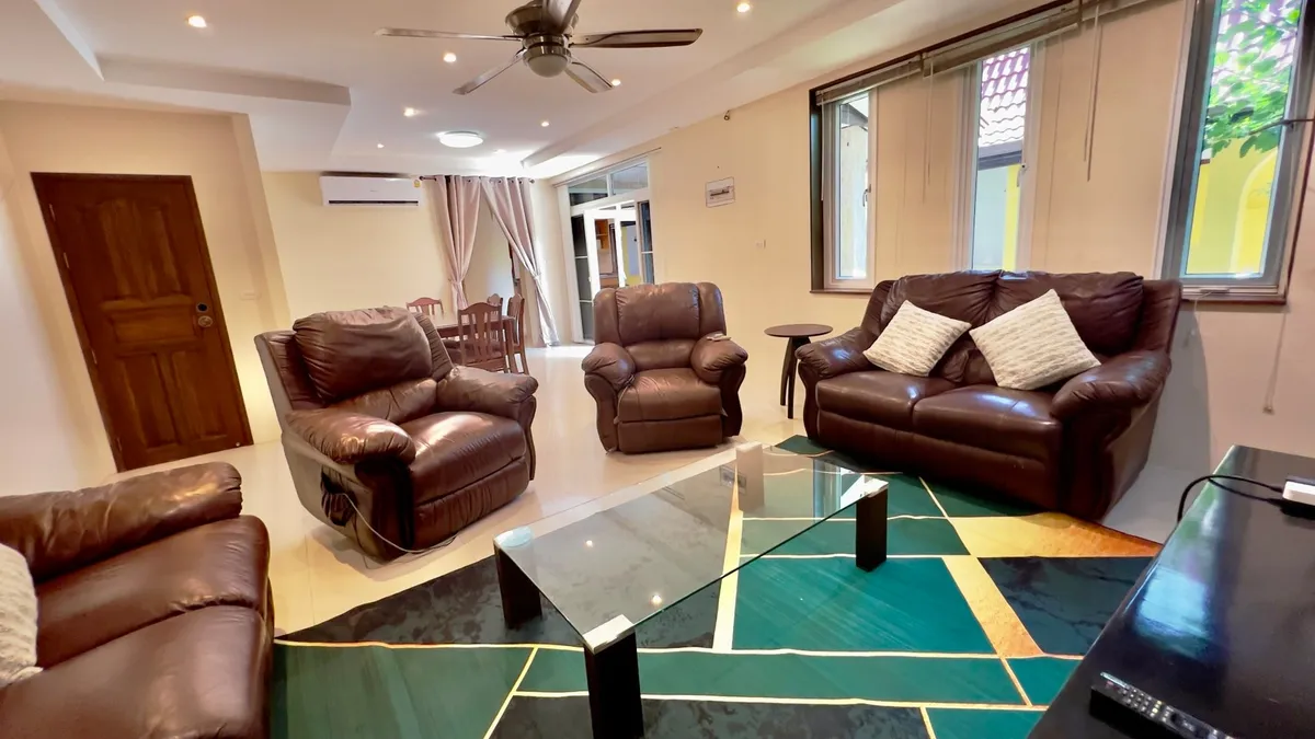 Private Pool Villa Investment property with 3 bedrooms 3 bathrooms in East Pattaya for SALE photo 45