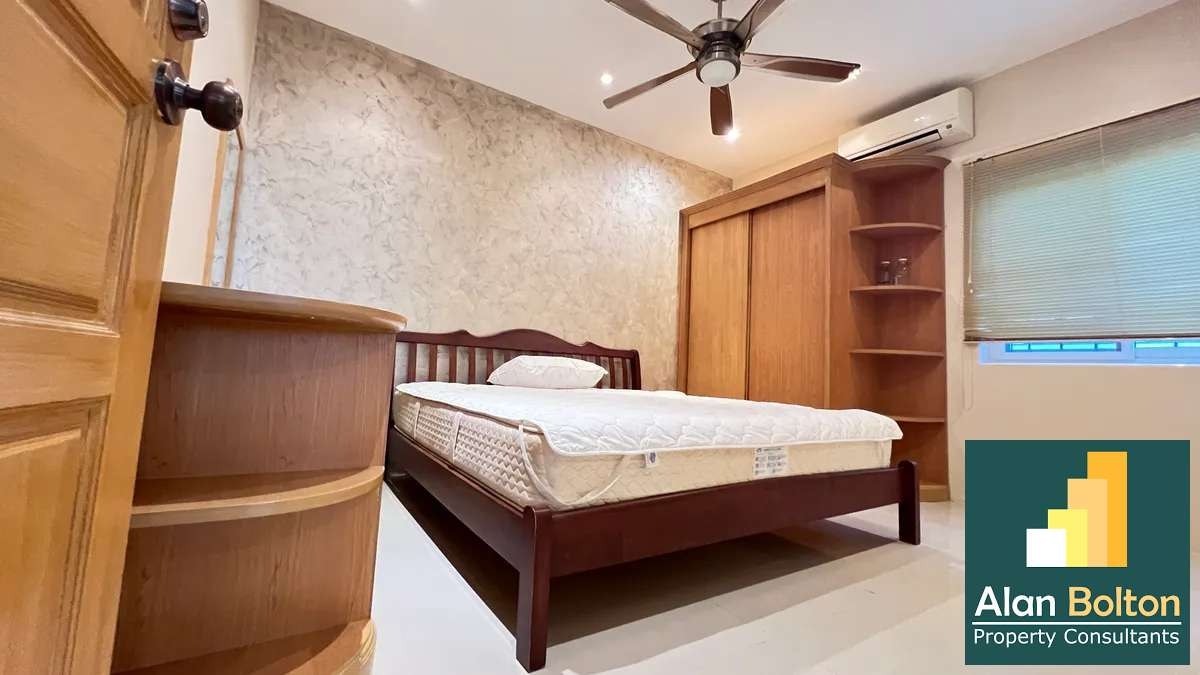 Private Pool Villa Investment property with 3 bedrooms 3 bathrooms in East Pattaya for SALE photo 6