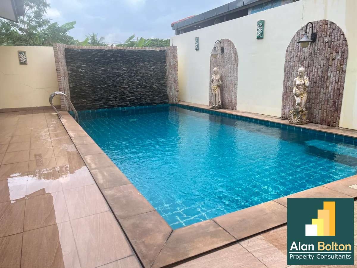 Private Pool Villa Investment property with 3 bedrooms 3 bathrooms in East Pattaya for SALE photo 3