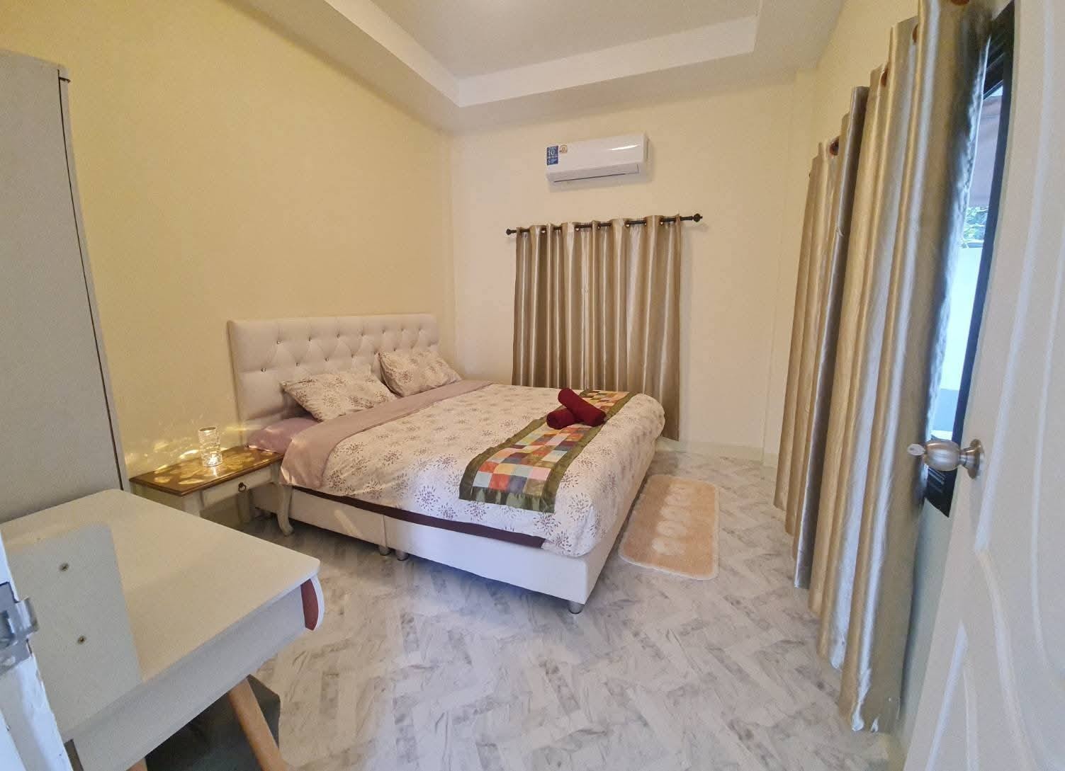 Private Pool Villa Investment property with 3 bedrooms 3 bathrooms in East Pattaya for SALE photo 32
