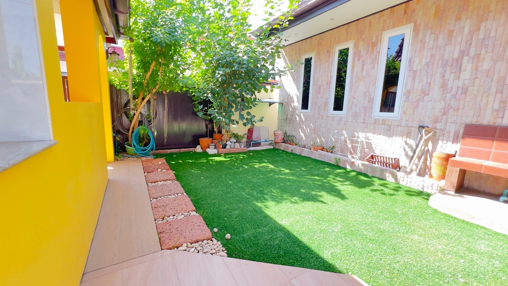 Private Pool Villa Investment property with 3 bedrooms 3 bathrooms in East Pattaya for SALE photo 41
