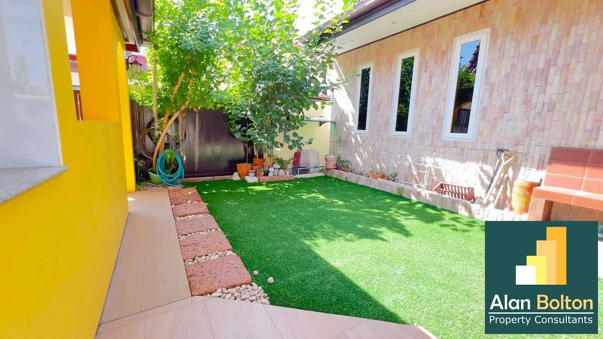 Private Pool Villa Investment property with 3 bedrooms 3 bathrooms in East Pattaya for SALE photo 13