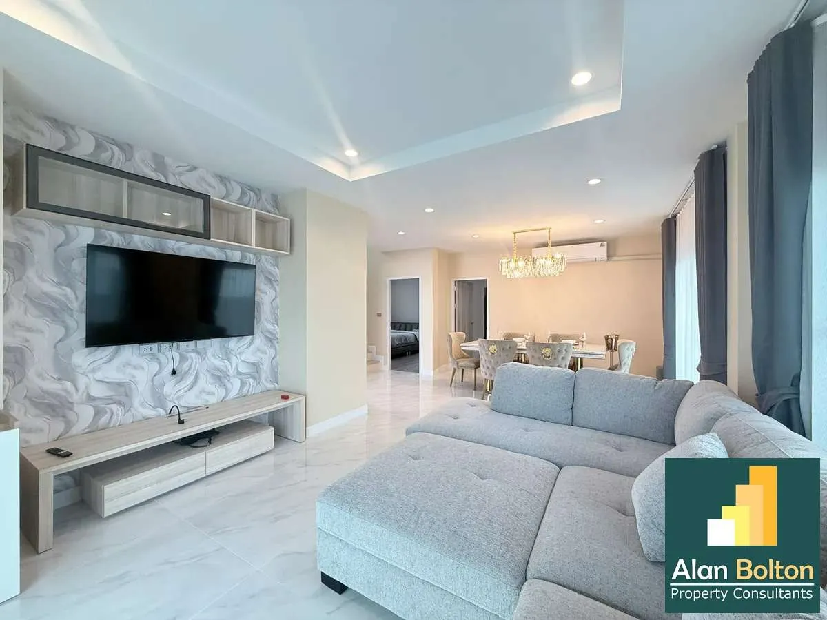 Luxury house for rent photo 11