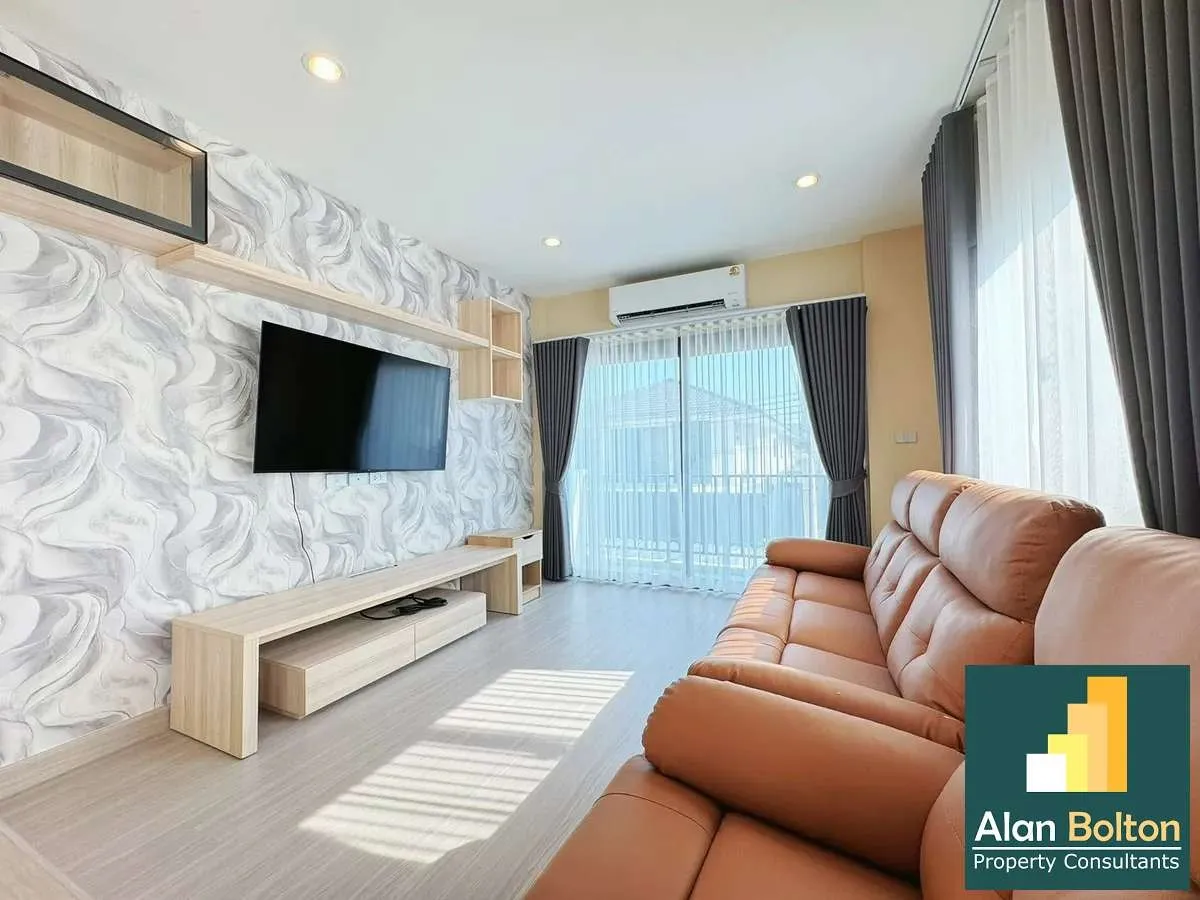 Luxury house for rent photo 19