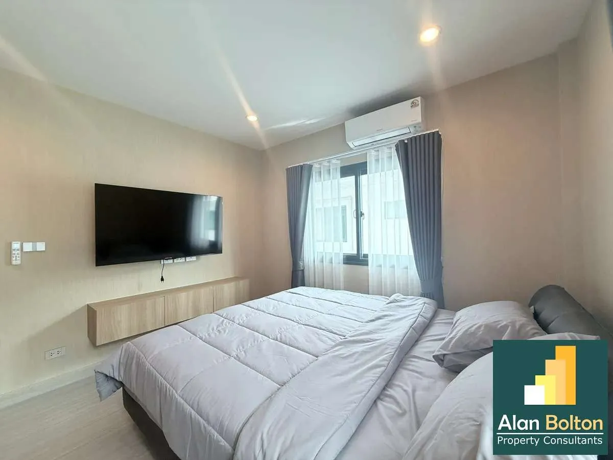 Luxury house for rent photo 3