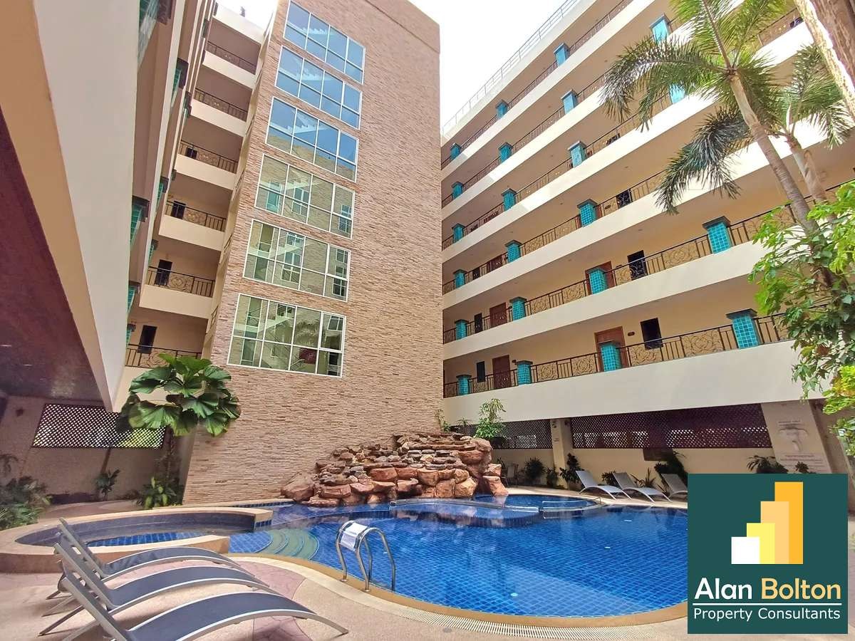 Newly Renovated Brand New 2 beds 2 baths in Nova Atrium for SALE