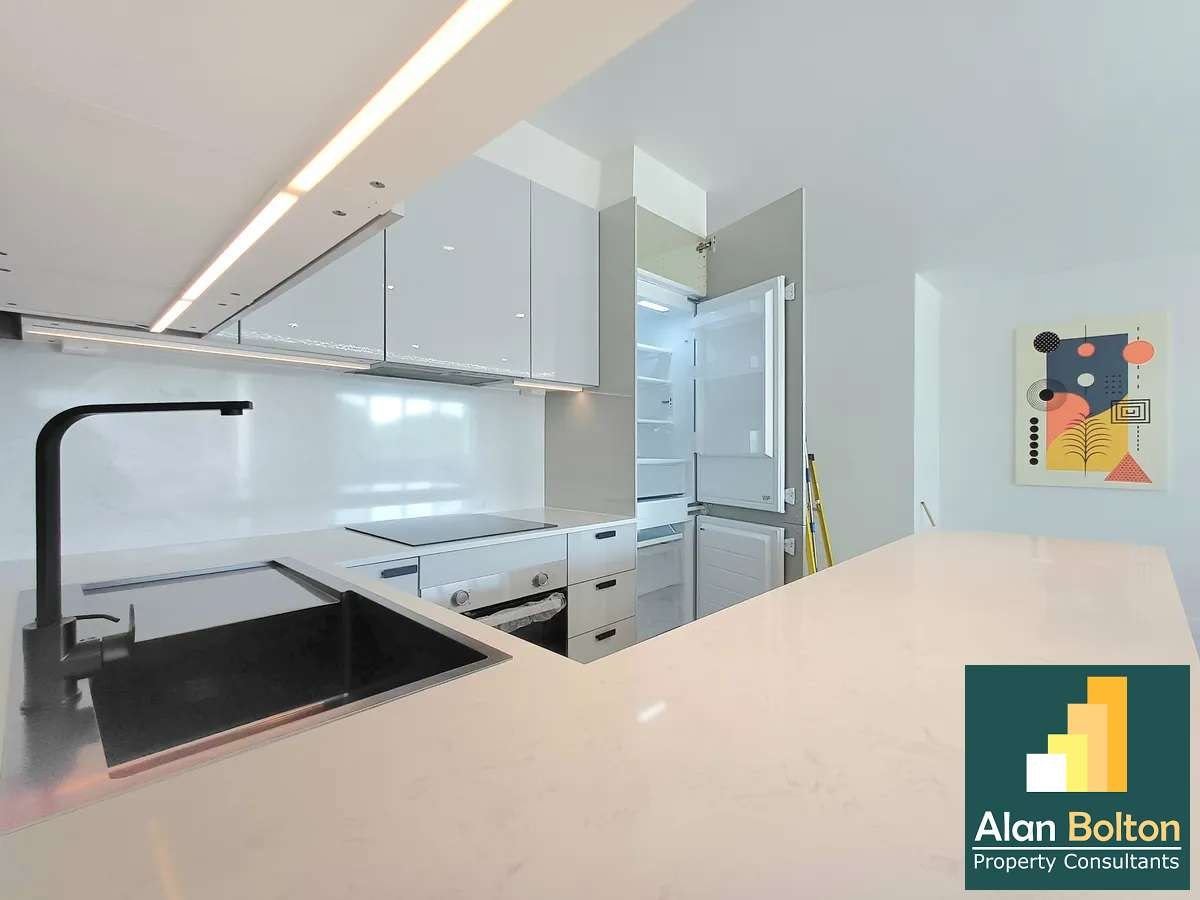 Newly Renovated Brand New 2 beds 2 baths in Nova Atrium for SALE photo 7