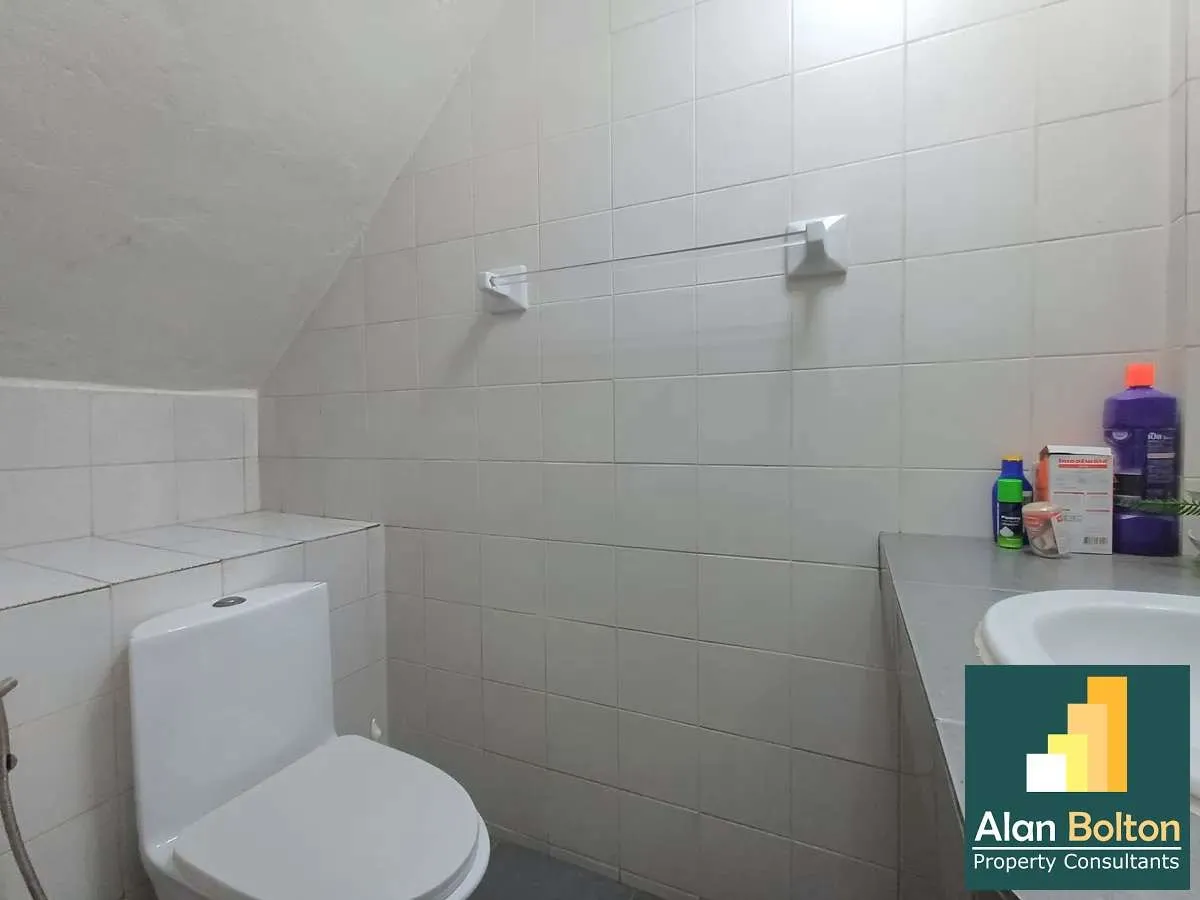 Townhouse with the large office 2 beds 1 bath in Central Pattaya for RENT photo 13