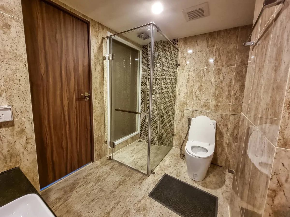 Grand Avenue 1 Bedroom For Rent photo 13