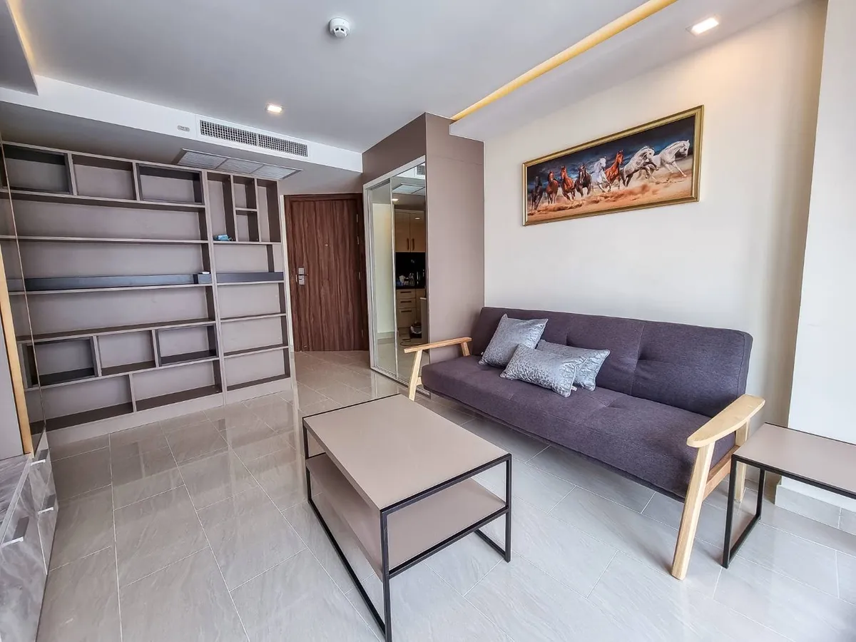 Grand Avenue 1 Bedroom For Rent photo 14
