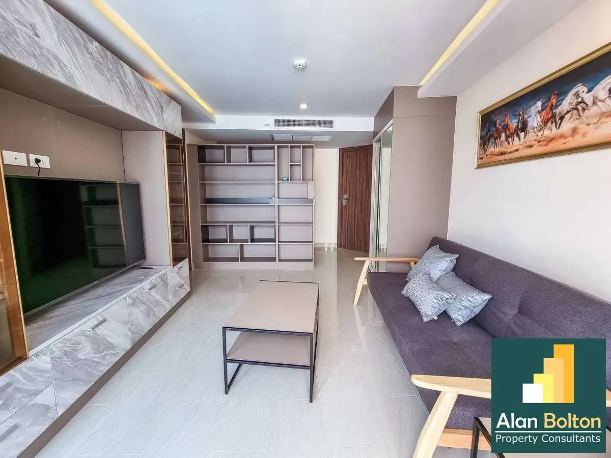 Grand Avenue 1 Bedroom For Rent photo 3