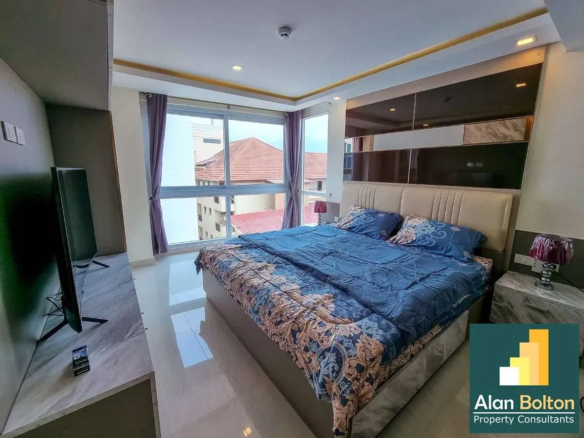 Grand Avenue 1 Bedroom For Rent photo 5