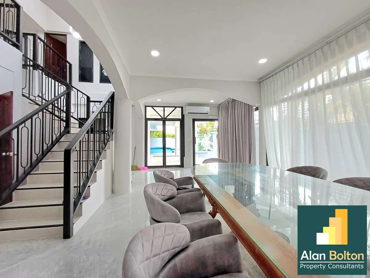Newly Renovated Pool Villa 7 beds 8 baths near Jomtien Beach for SALE/RENT photo 23